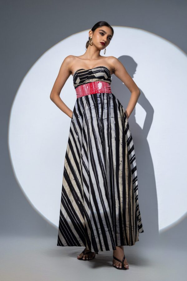 Noa Corset Batik Maxi Dress